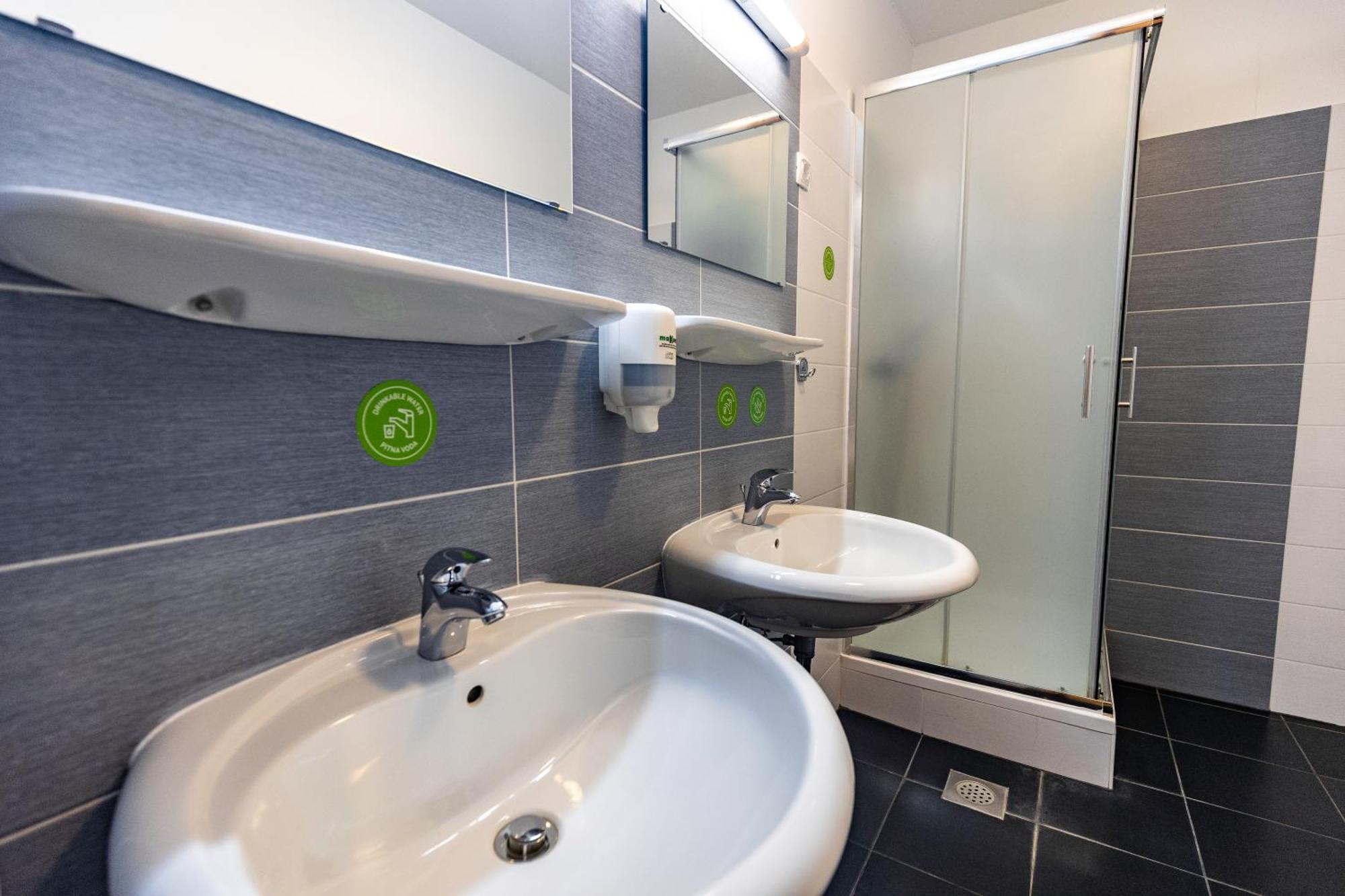 Hostel Velenje Kültér fotó