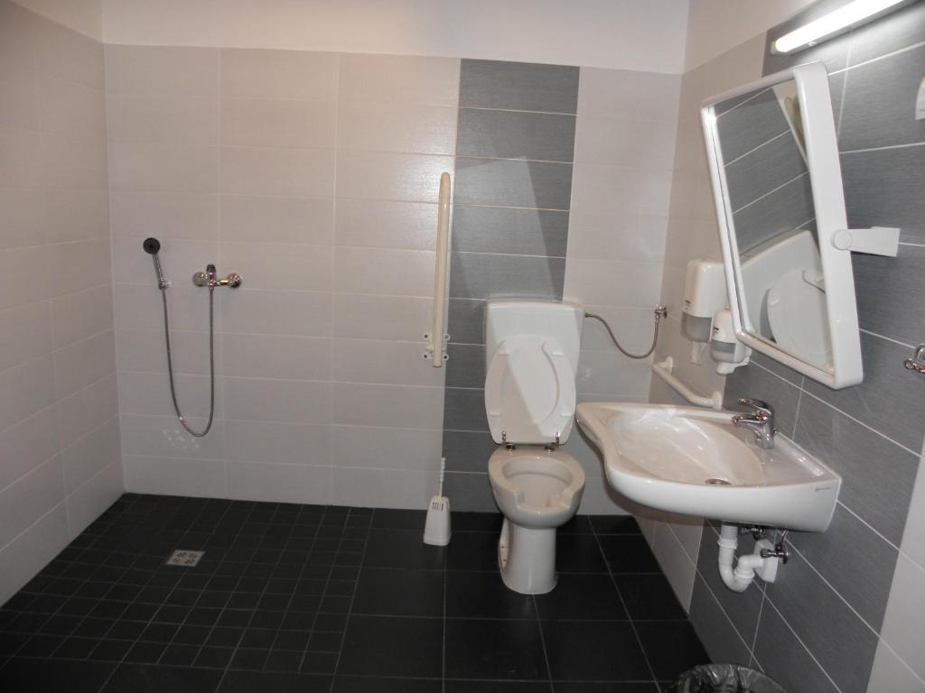 Hostel Velenje Szoba fotó